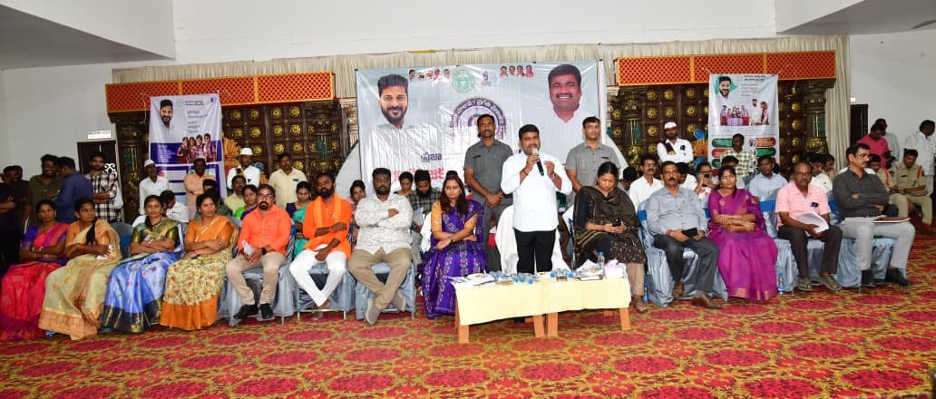 ప్రభుత్వ పథకాలపై పర్యవేక్షణ   అర్హులకు సంక్షేమ ఫలాలు అందేలా  పకడ్బందీ చర్యలు*  